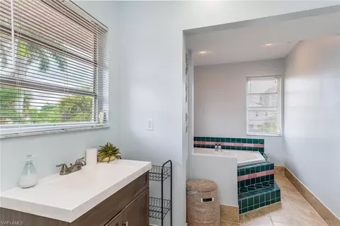 9300 Vanderbilt Dr, Naples, FL 34108 photo 19