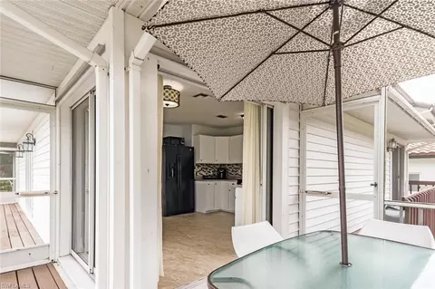 9300 Vanderbilt Dr, Naples, FL 34108 photo 25