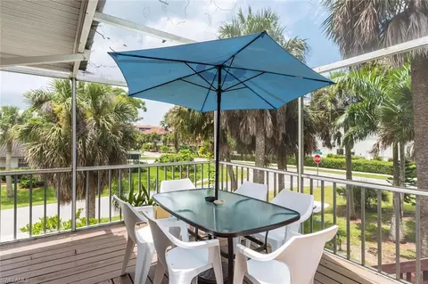 9300 Vanderbilt Dr, Naples, FL 34108 photo 24