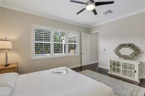 747 Myrtle Ter, Naples, FL 34103 photo 12