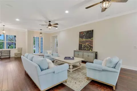 747 Myrtle Ter, Naples, FL 34103 photo 6