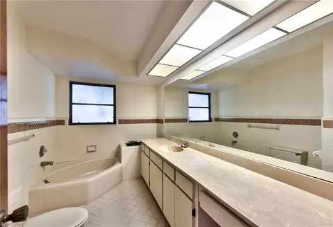 2521 Longboat Dr, Naples, FL 34104 photo 8
