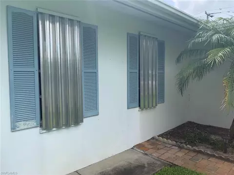 1372 Morningside Dr, Naples, FL 34103 photo 1