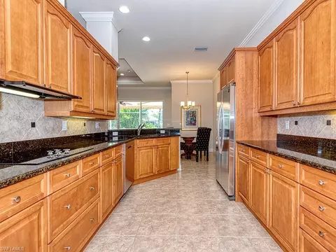 440 Chartwell Pl, Naples, FL 34110 photo 7