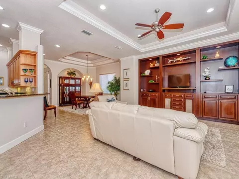 440 Chartwell Pl, Naples, FL 34110 photo 2