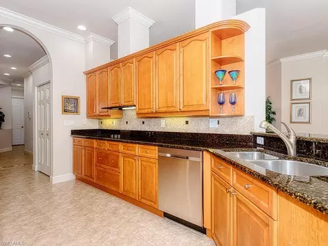 440 Chartwell Pl, Naples, FL 34110 photo 8