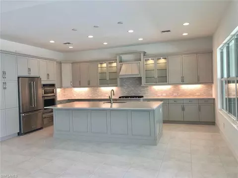3161 Capistrano Ln, Naples, FL 34114 photo 10