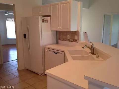 105 Chamonix Ct, Naples, FL 34112 photo 8