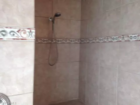 105 Chamonix Ct, Naples, FL 34112 photo 18