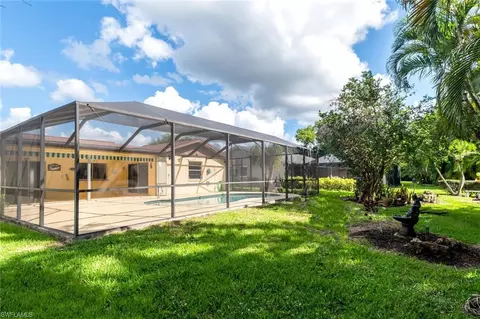156 Pebble Beach Cir, Naples, FL 34113 photo 23