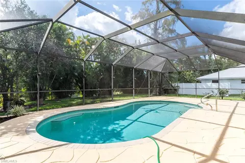 156 Pebble Beach Cir, Naples, FL 34113 photo 20