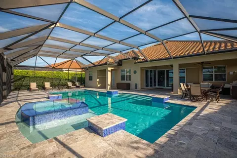 9253 Quarry Dr, Naples, FL 34120 photo 3