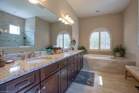 9253 Quarry Dr, Naples, FL 34120 photo 14