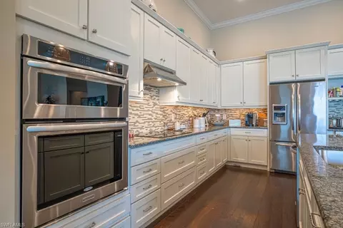 9253 Quarry Dr, Naples, FL 34120 photo 10