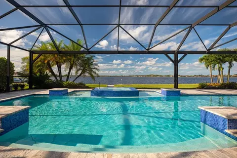 9253 Quarry Dr, Naples, FL 34120 photo 4