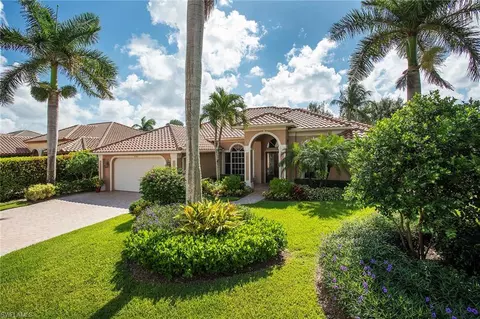 2502 Augusta Dr, Naples, FL 34109 photo 2