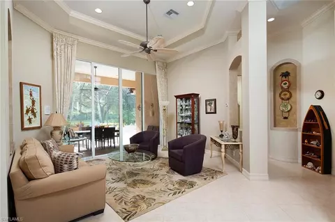 2502 Augusta Dr, Naples, FL 34109 photo 4