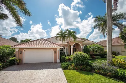 2502 Augusta Dr, Naples, FL 34109 photo 1