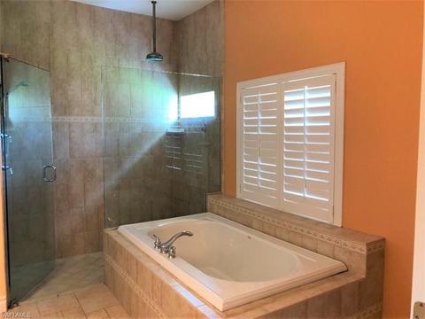 20661 Tanglewood Ln, Estero, FL 33928 photo 10