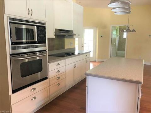 20661 Tanglewood Ln, Estero, FL 33928 photo 5