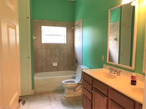 20661 Tanglewood Ln, Estero, FL 33928 photo 13