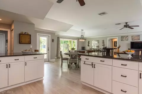 126 Debron Dr, Naples, FL 34112 photo 4