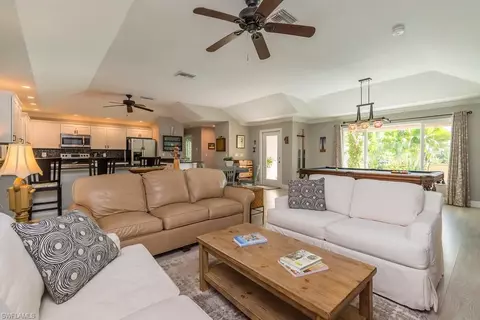 126 Debron Dr, Naples, FL 34112 photo 9