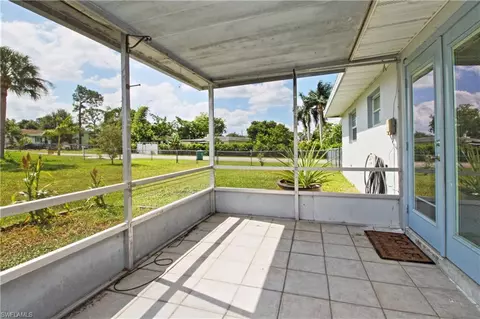 2311 Washington Ave, Naples, FL 34112 photo 8