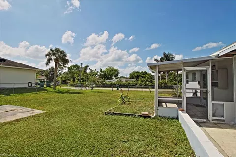 2311 Washington Ave, Naples, FL 34112 photo 10