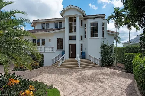 2223 Snook Dr, Naples, FL 34102 photo 6