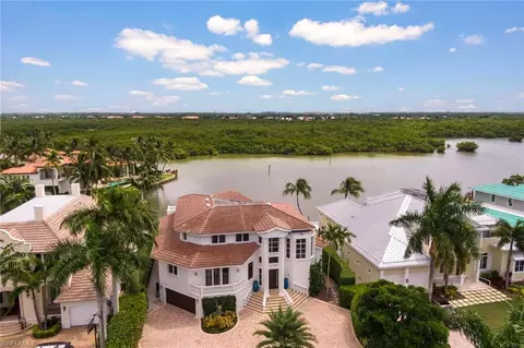 2223 Snook Dr, Naples, FL 34102 photo 1