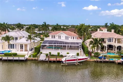 2223 Snook Dr, Naples, FL 34102 photo 4