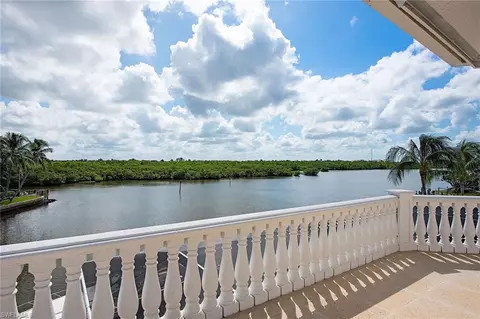 2223 Snook Dr, Naples, FL 34102 photo 11