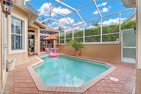 2864 Coco Lakes Dr, Naples, FL 34105 photo 22
