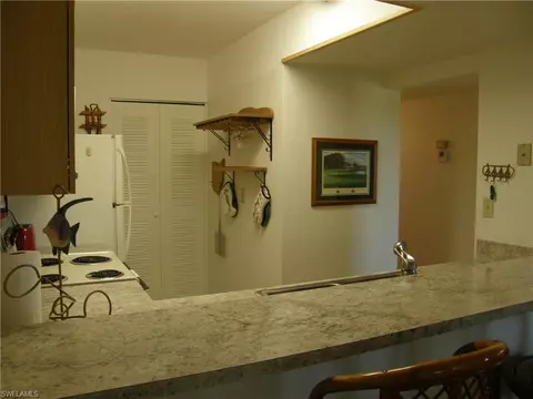 1069 Villa Dr #B202, Labelle, FL 33935 photo 5