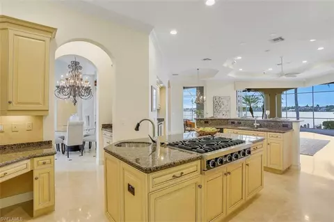 2050 Kingfish Rd, Naples, FL 34102 photo 18
