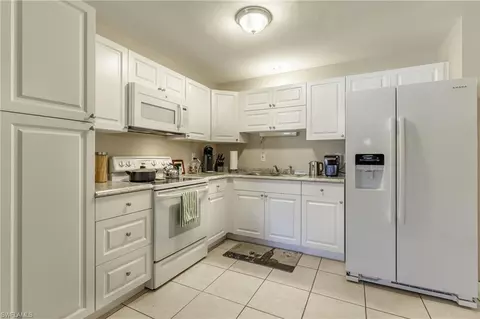 4032 Rainbow Cir, Labelle, FL 33935 photo 17
