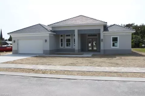 8 Willoughby Dr, Naples, FL 34110 photo 1