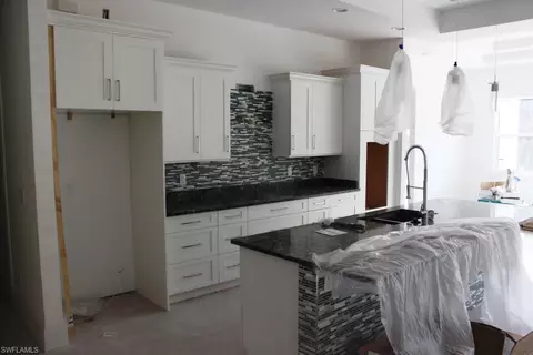 8 Willoughby Dr, Naples, FL 34110 photo 5