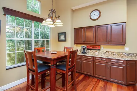 763 Glendevon Dr, Naples, FL 34105 photo 10