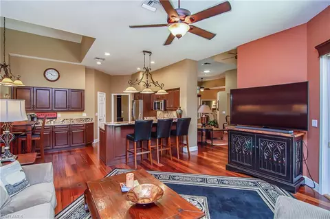 763 Glendevon Dr, Naples, FL 34105 photo 12