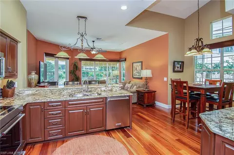 763 Glendevon Dr, Naples, FL 34105 photo 9