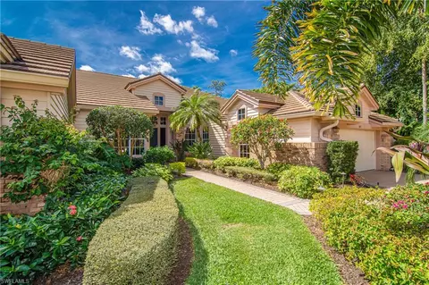 763 Glendevon Dr, Naples, FL 34105 photo 1