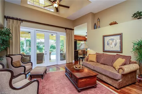 763 Glendevon Dr, Naples, FL 34105 photo 3