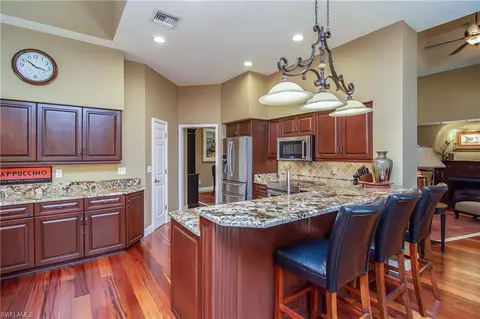 763 Glendevon Dr, Naples, FL 34105 photo 8