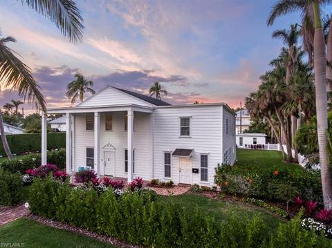 215 10th Ave S, Naples, FL 34102 photo 2