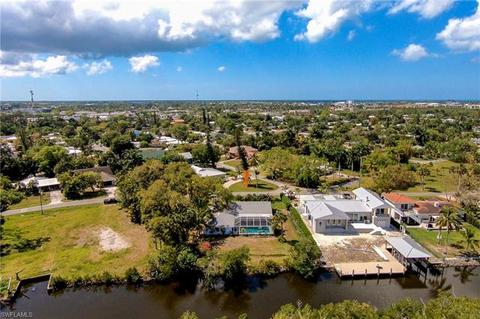 2347 Harbor Rd, Naples, FL 34104 photo 7