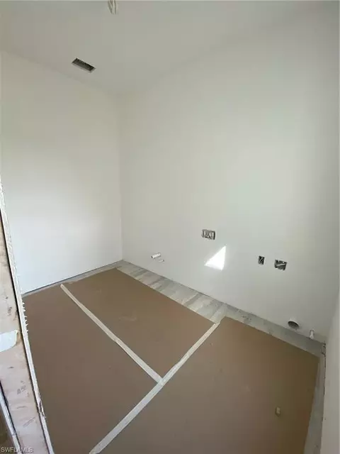 3205 Cullowee Ln, Naples, FL 34114 photo 4