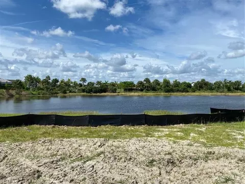 3211 Cotuit Ln, Naples, FL 34114