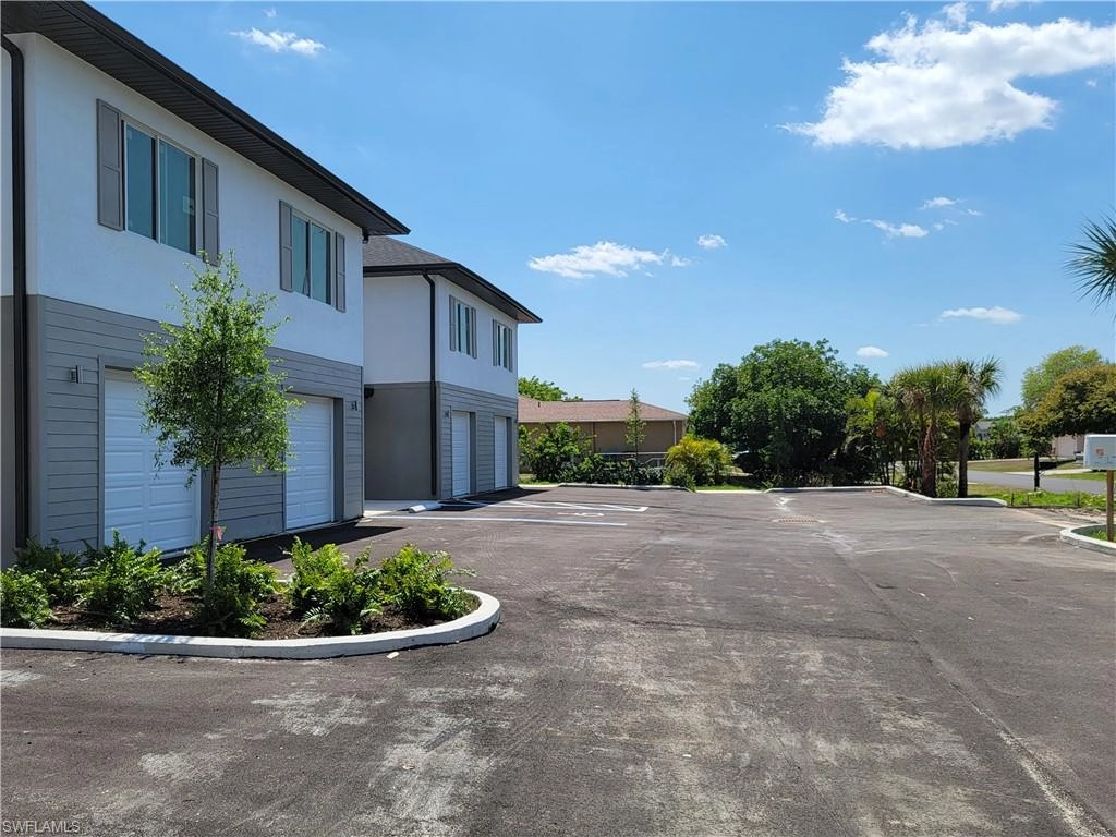 3601 SW Santa Barbara Pl  